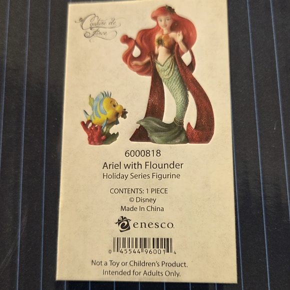 DISNEY SHOWCASE Couture de Force ARIEL Flounder Holiday Series Figurine 6000818 - Picture 7 of 8